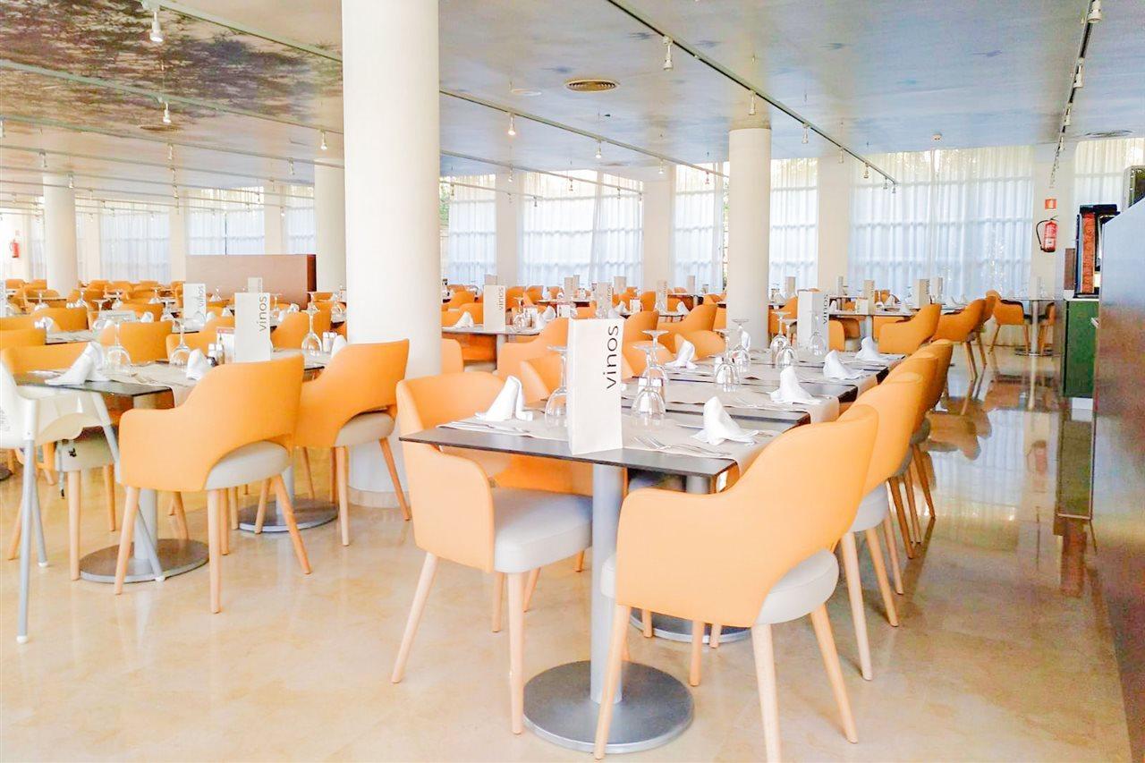 Eix Platja Daurada Aparthotel 4*