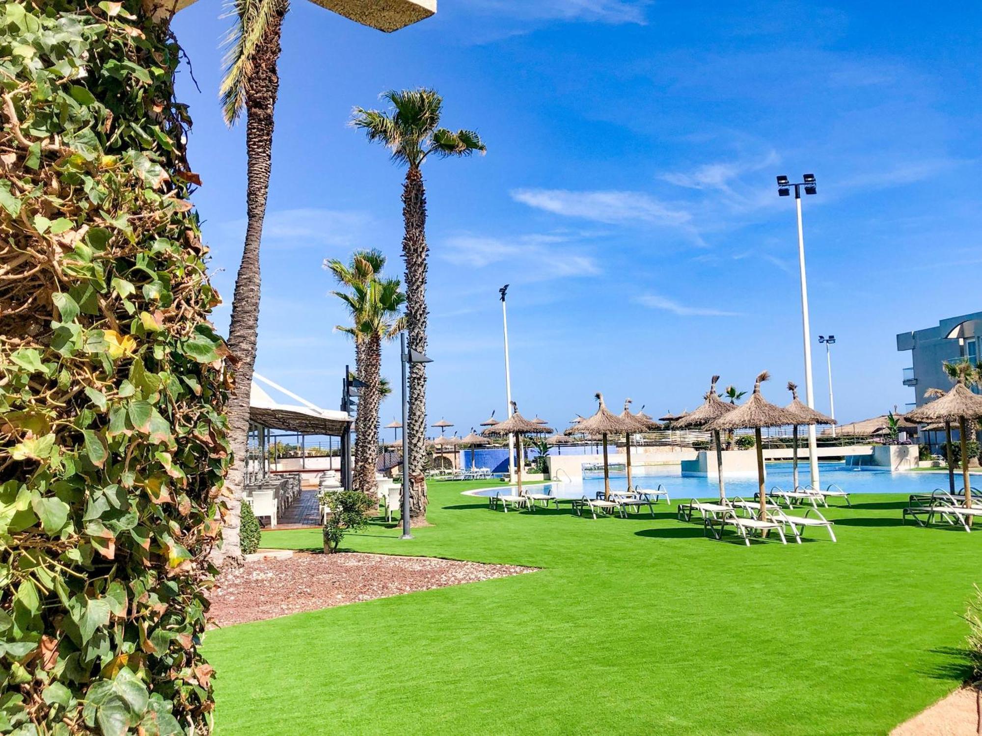 Aparthotel Eix Platja Daurada 4*