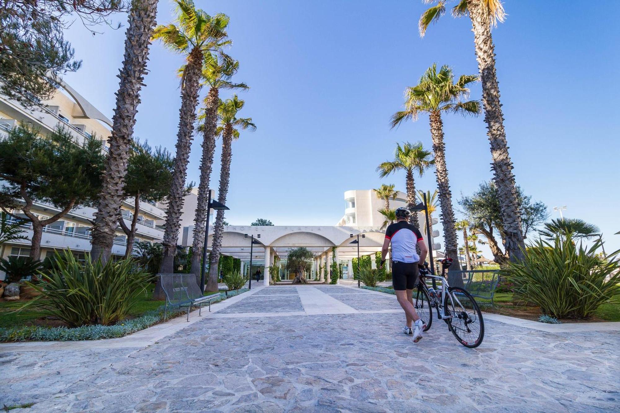Eix Platja Daurada Aparthotel 4*